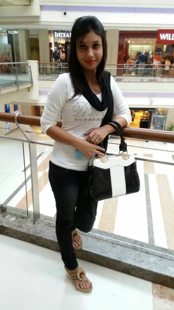 Mumbai Escorts 2 a44